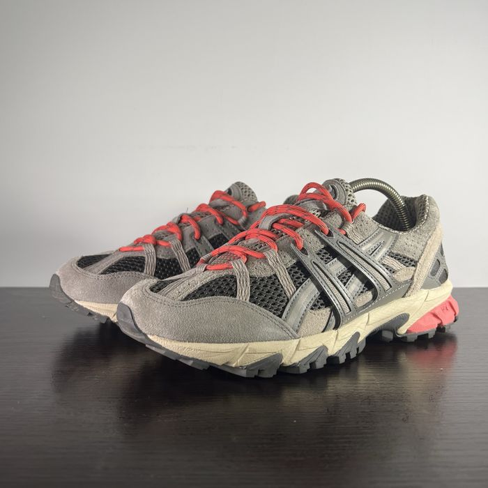 Asics Gel-Sonoma 15-50 - оригинални унисекс маратонки. EU41,5