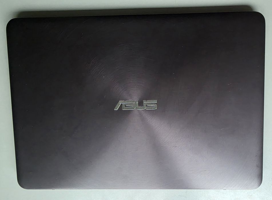 Laptop Asun Zenbook UX305LA  I7