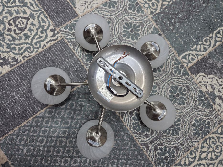 Люстра 5ти рожковая