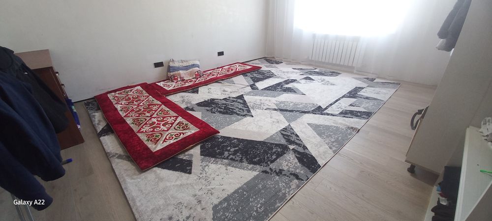 Ковер большой ковер