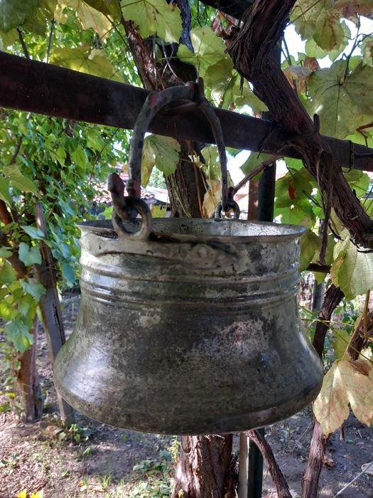 Менец автентичен