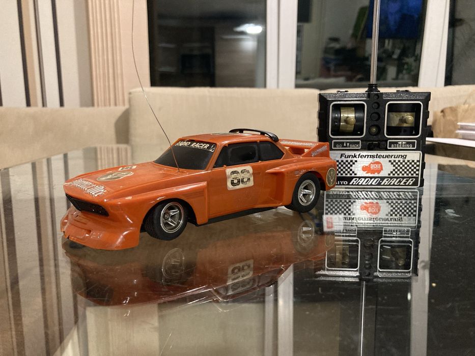 Оригинална японска радиоуправляема количка