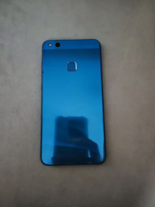 Продам Huawei Хуавей p30