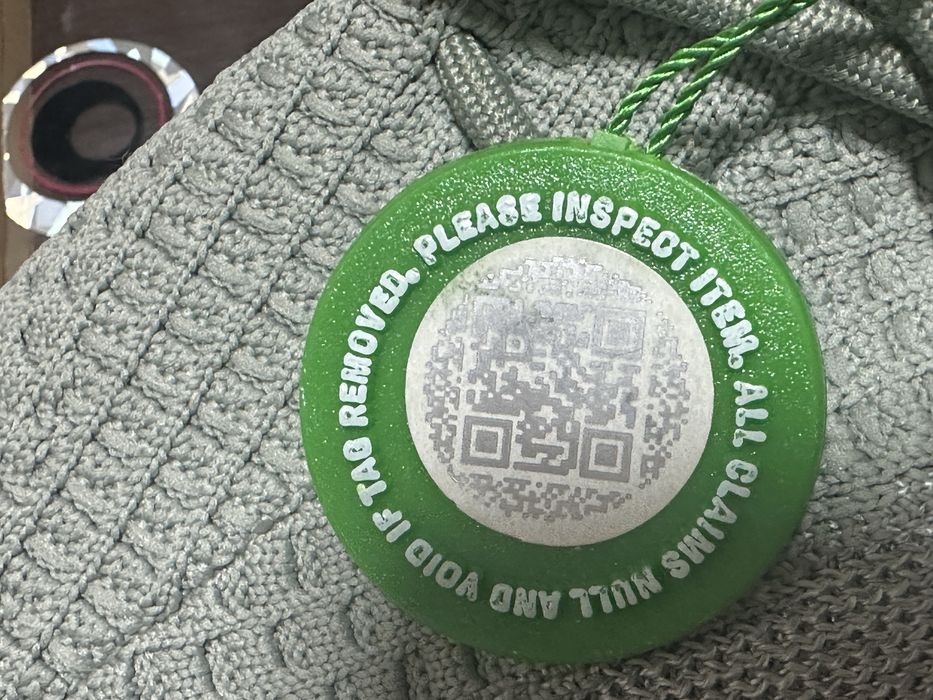 Adidasi Yeezy Boost 350 V2