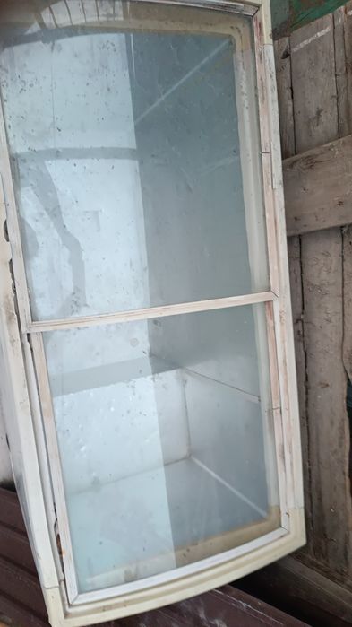 Продам морозилку срочно