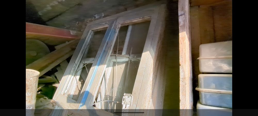 Двери окна решетки старые