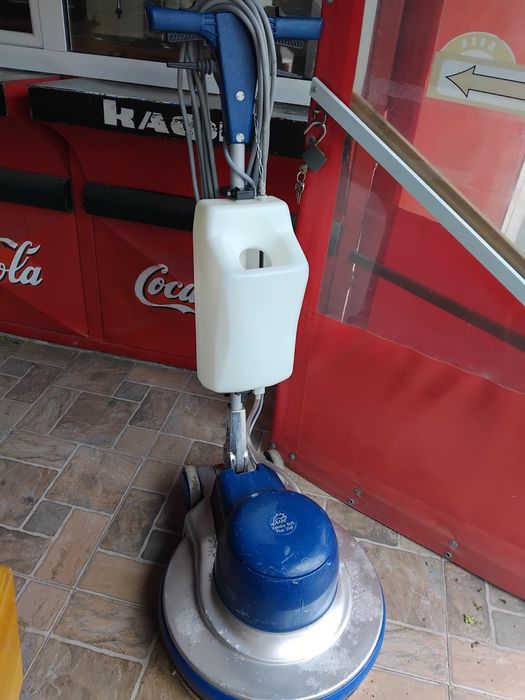 Машина за Пране на килими Wirbel 1600wata