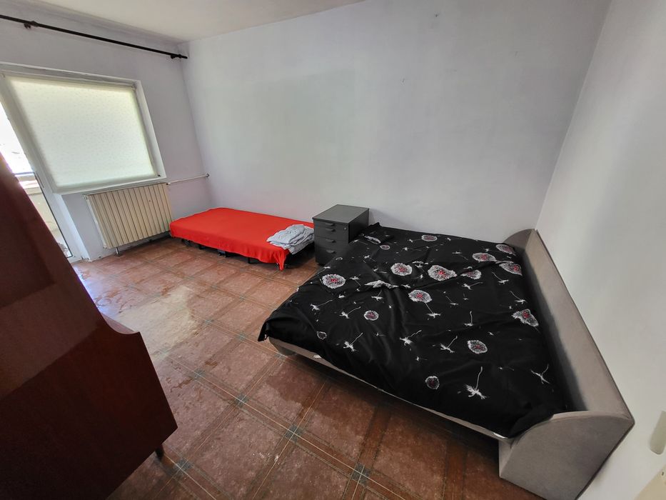 Inchriez Apartament 4 camere - Cernavoda