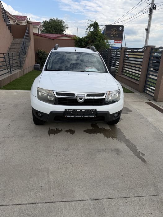 Duster 1,5 Diesel —-4x4  —-euro 5 —5200€