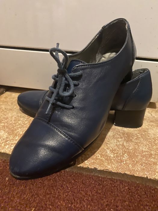 Дамски обувки естествена кожа