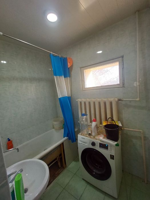 Продаётся квартира Чиланзар 20 квартал 2/3/4 кирпич 77 серия