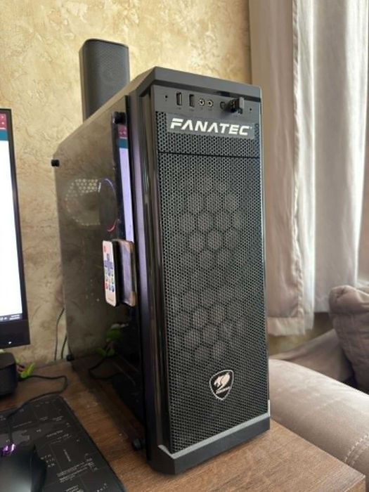 Геймърски компютър Ryzen 7 3800X / Radeon RX 5700 XT /