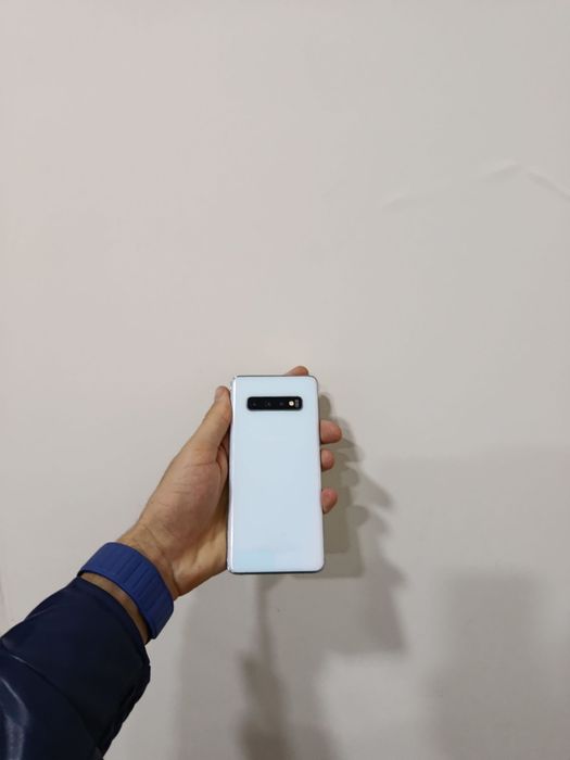 Samsung s10 holati ideal yangide