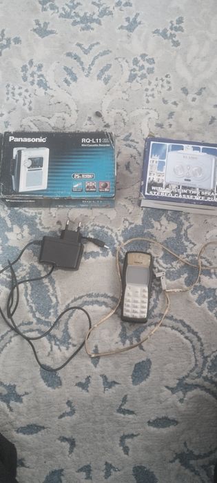 Продам советские диктафоты и нокия