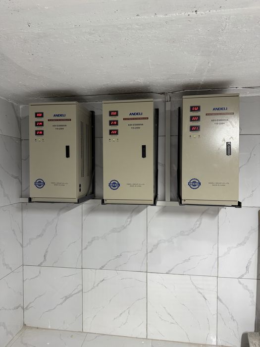 Уч кахрамонда евро уй сотилади, 2 этаж 7 хона 5 та санузел 2 та кухня.