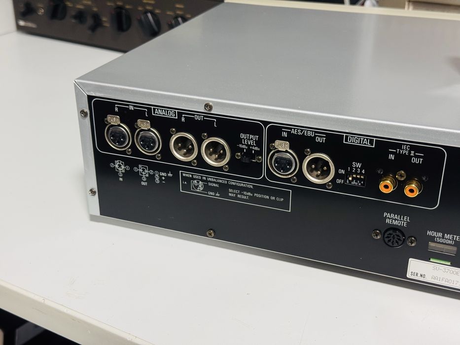 DAT profesional de fidelitate PANASONIC SV-3700,studio,stare excelentă