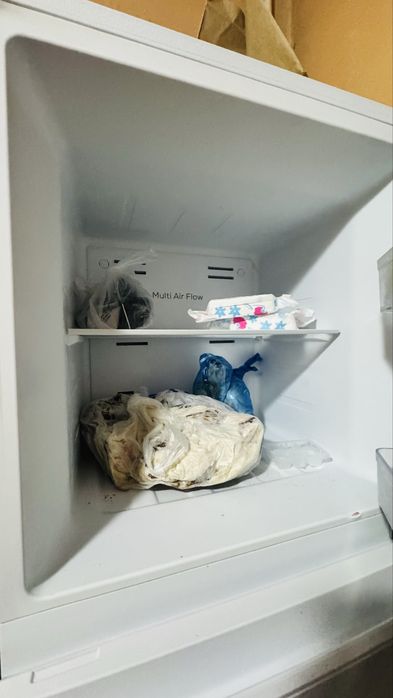 Срочно! Холодильник Almagreen Ag-TRF-286W