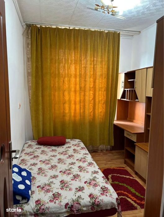 Vand apartament 2 camere Motru - centru