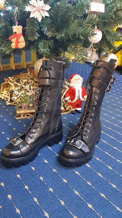 Bocanci piele marimea 37