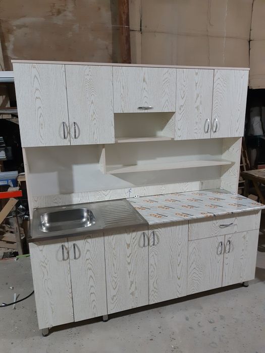 Mebel oshxona uchun 180 sm 150 sm moykasi bilan