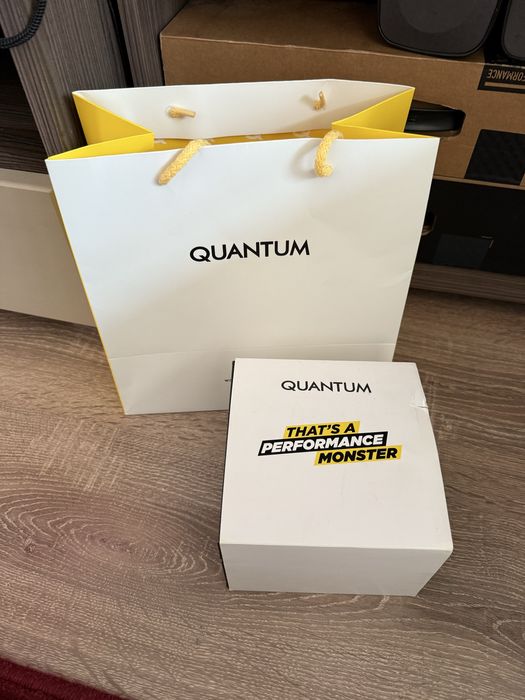 Продам часы Quantum