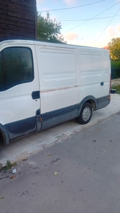 продавам ивеко дейли