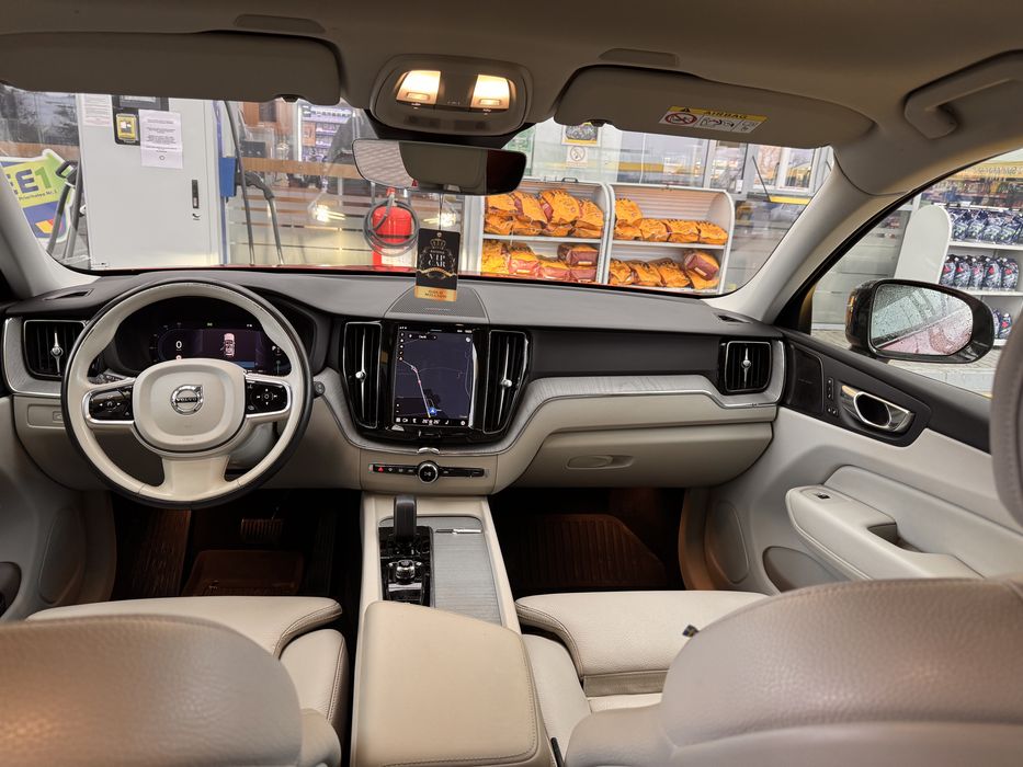 Predare leasing volvo xc60 myld hibrid