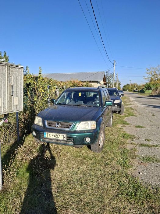 Продавам Хонда cr v