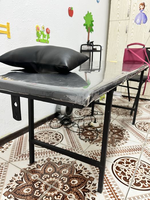 Bolalar shkafi kushetka sotiladi