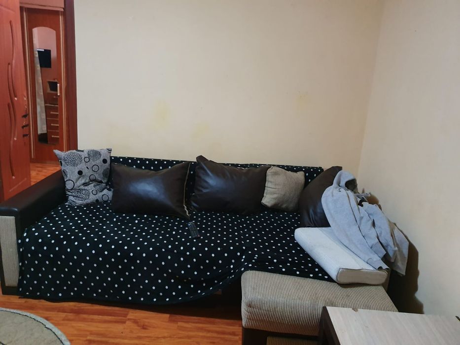 Inchiriez Apartament cu 2 camere micro 6