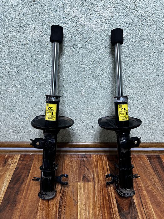 Продам армотизаторы нексия 3