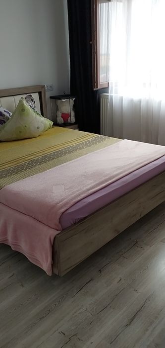 Închiriez apartament in regim hotelier