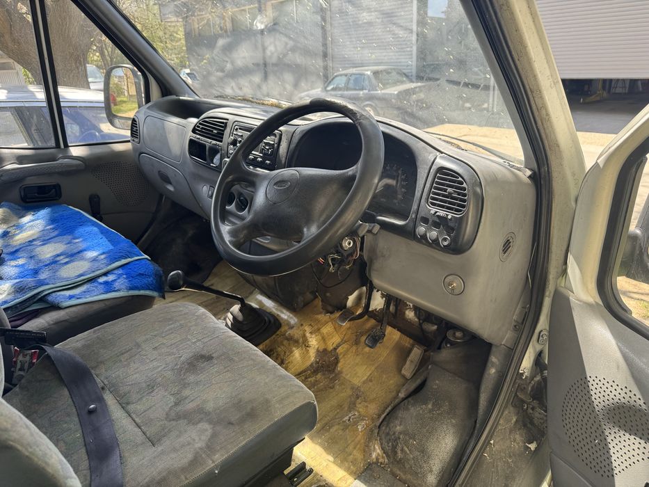 Пътна помощ без регистрация ford tranzit