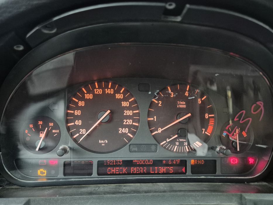 Е39 щиток прибор