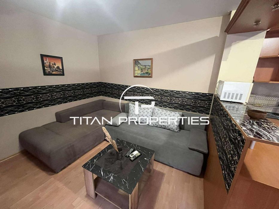 Дава се под наем Двустаен апартамент в Варна, Колхозен пазар - 75 кв.м за 448.8 € - Снимка #1