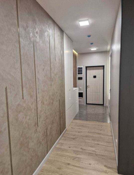 Продаётся 4 комнатная NRG Mirzo Ulugbek 118квм;м2 ор-р: Буз базар