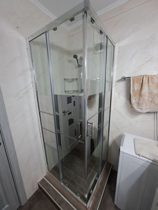 Vand Cabina de dus 80×80 cu usa culisanta