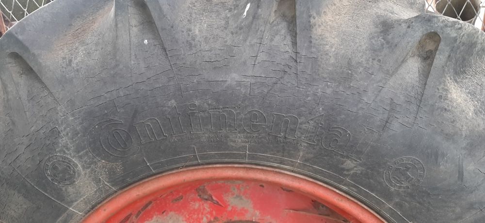 Vând roti de combina