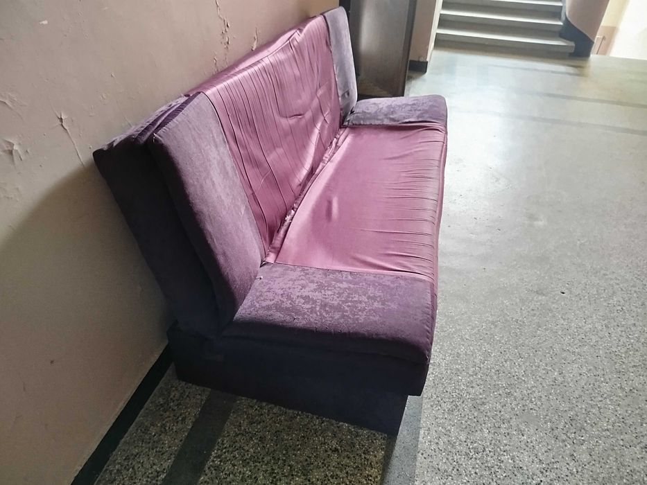 Подарявам използван разгъваем диван