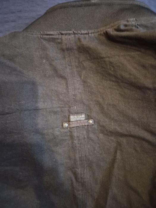 яке джи стар тип бомбер