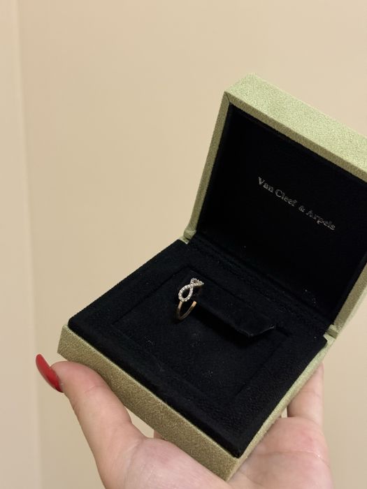 Золотая цепочка , кольцо 585.