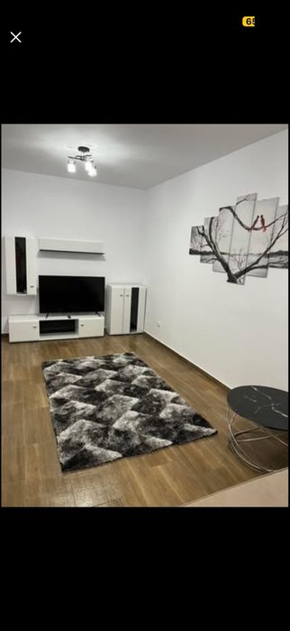 Închiriez apartament militari resident  decomandat cu doua camere