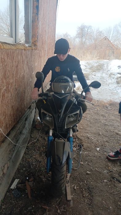 Срочно продам хорнет в2