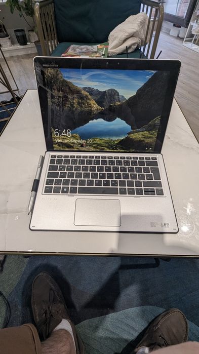 Лаптоп/таблет HP Elite x2, i5, 256 ssd, тачскрийн