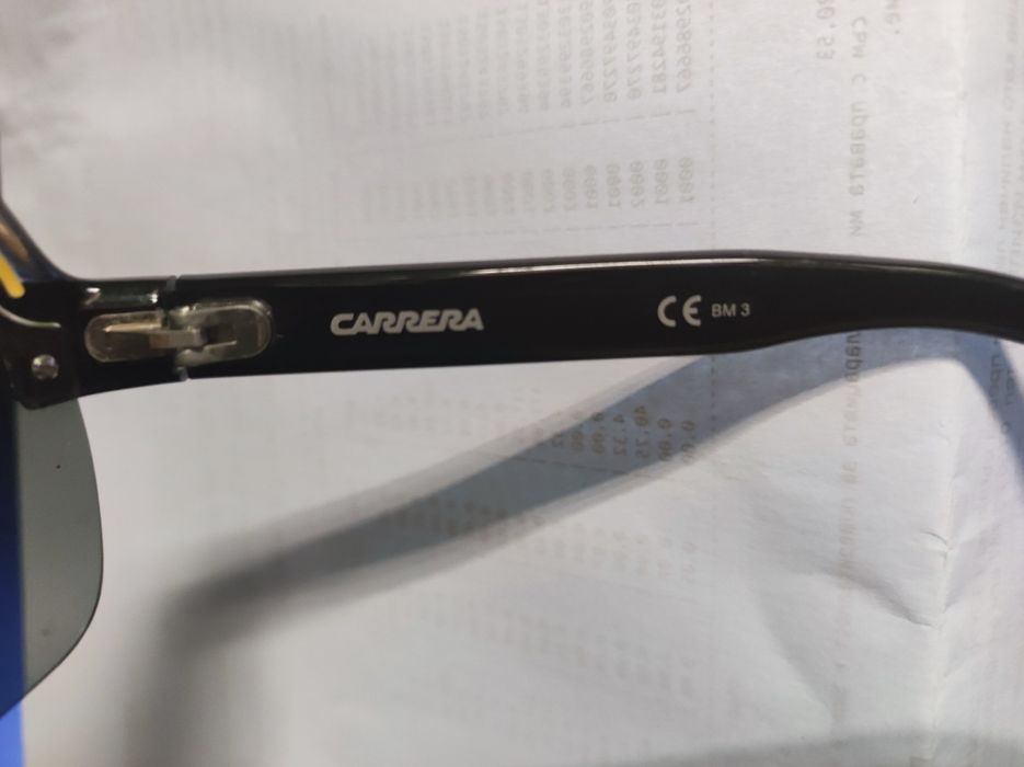 Продавам очила Карера