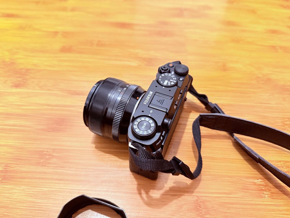 Aparat Foto Fujifilm X-M5 ca nou, obiectiv Fujinon 35mm F 1.4