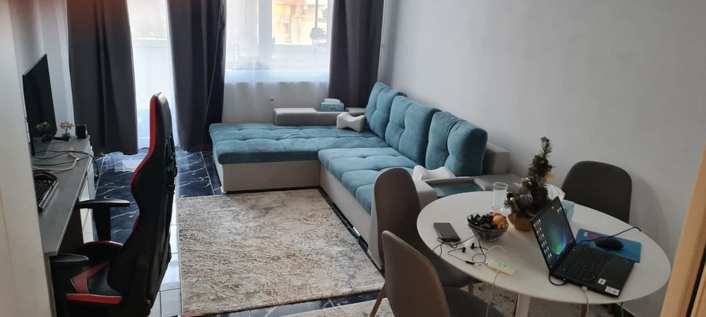 Studio 34 mp complet mobilat si utilat modern, zona Far-Abator, etaj 3/4, cu doua locuri de dormit, baie si bucatarie decomandate