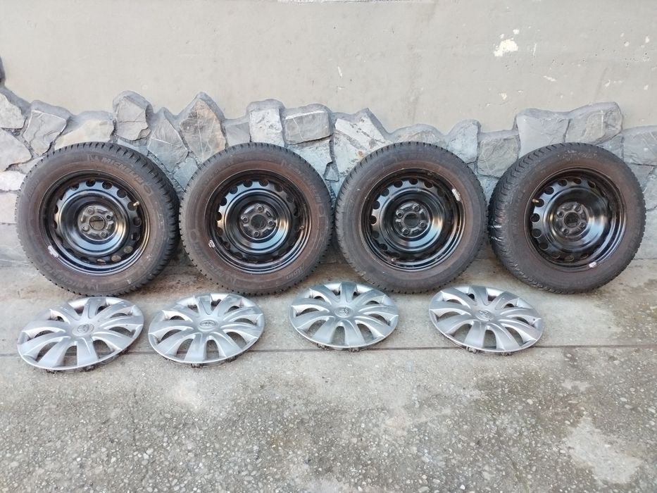 Anvelope  175/65/r15 pt.Toyota