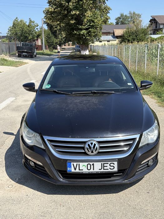 VW Passat CC 2.0 TDI 170 CP DSG – 2009 – 5.900 € negociabil