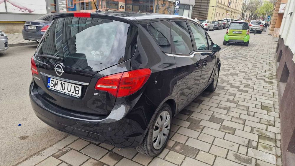 Opel Meriva B, 2013, stare perfecta, unic proprietar in Ro de 2 ani, usi cu deschidere inversa, foarte comoda, FARA ACCIDENT